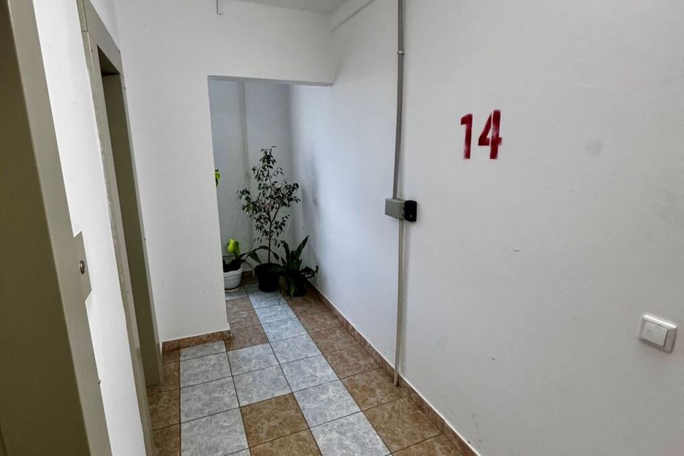 Продаётся 1-комнатная квартира, 38 м²