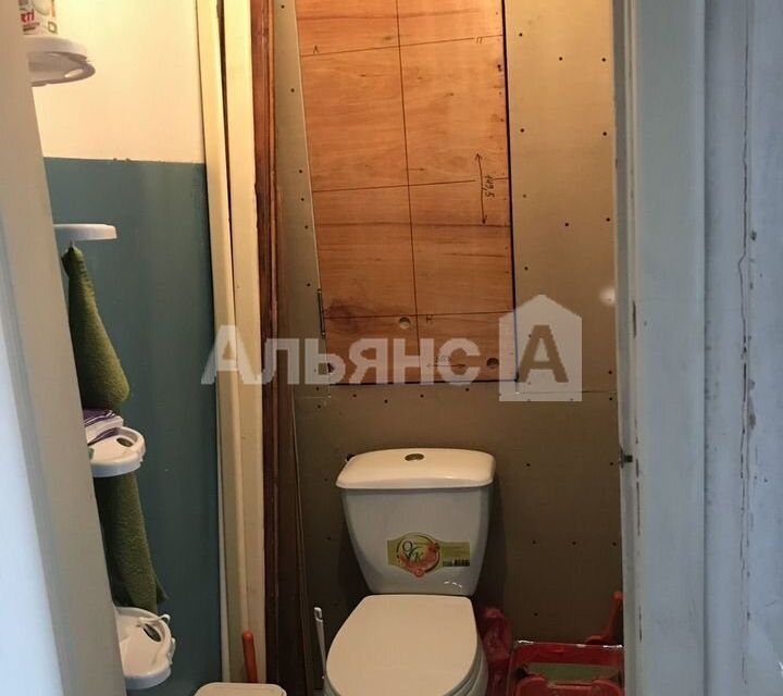 Продаётся 3-комнатная квартира, 56.4 м²