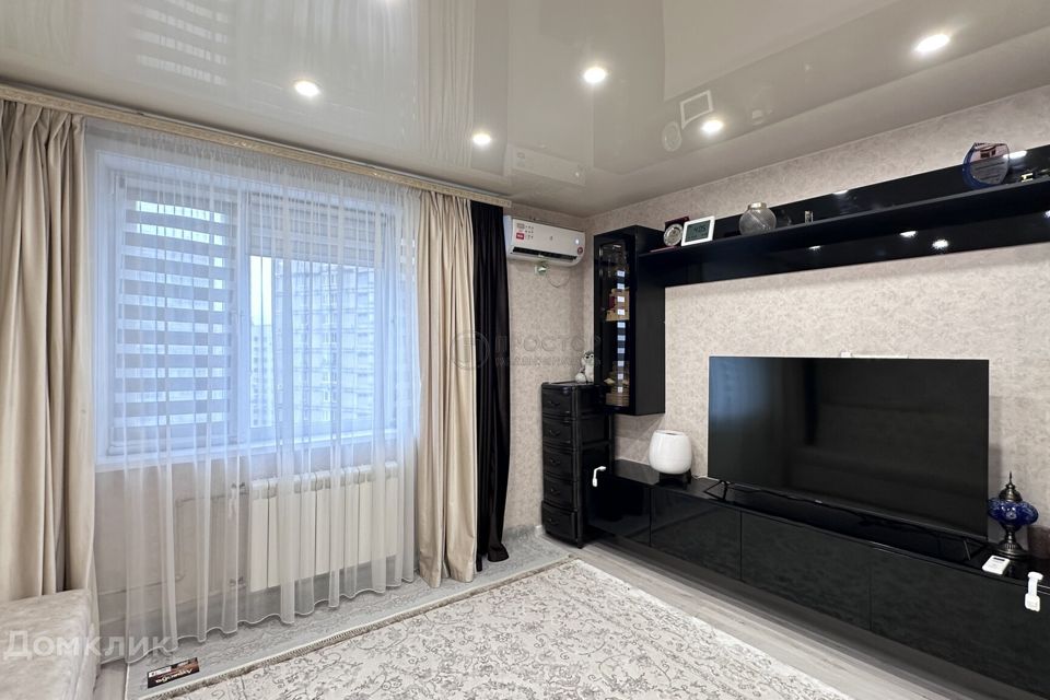 Продаётся 3-комнатная квартира, 61.7 м²