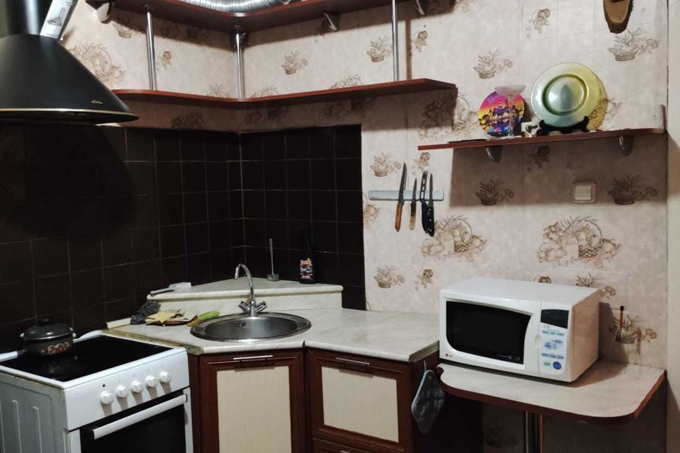 Сдаётся 4-комнатная квартира, 70 м²