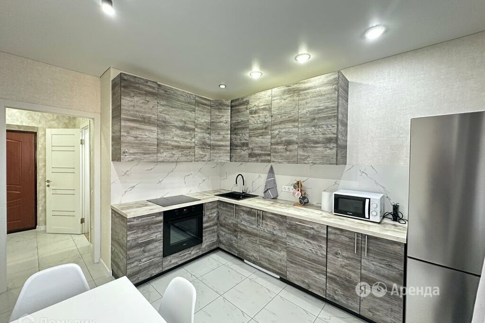 Сдаётся 2-комнатная квартира, 57 м²
