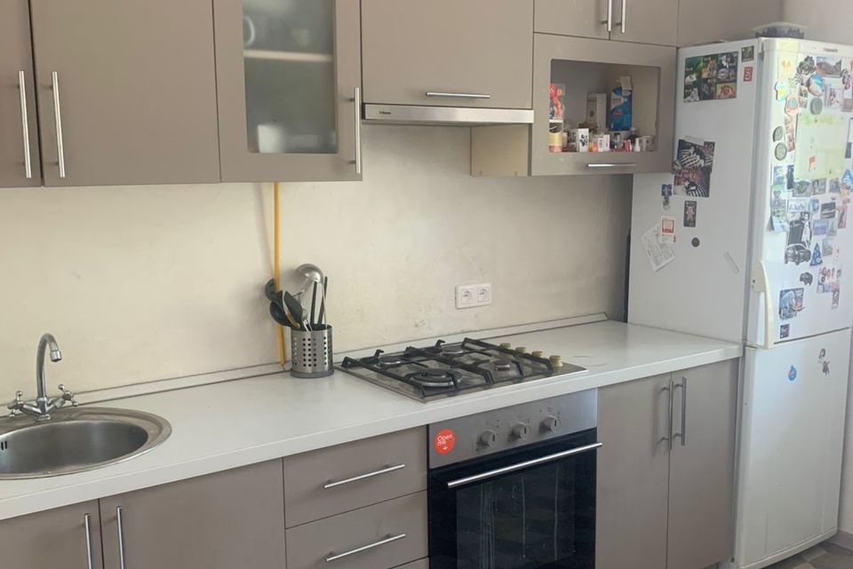 Продаётся 2-комнатная квартира, 56.5 м²