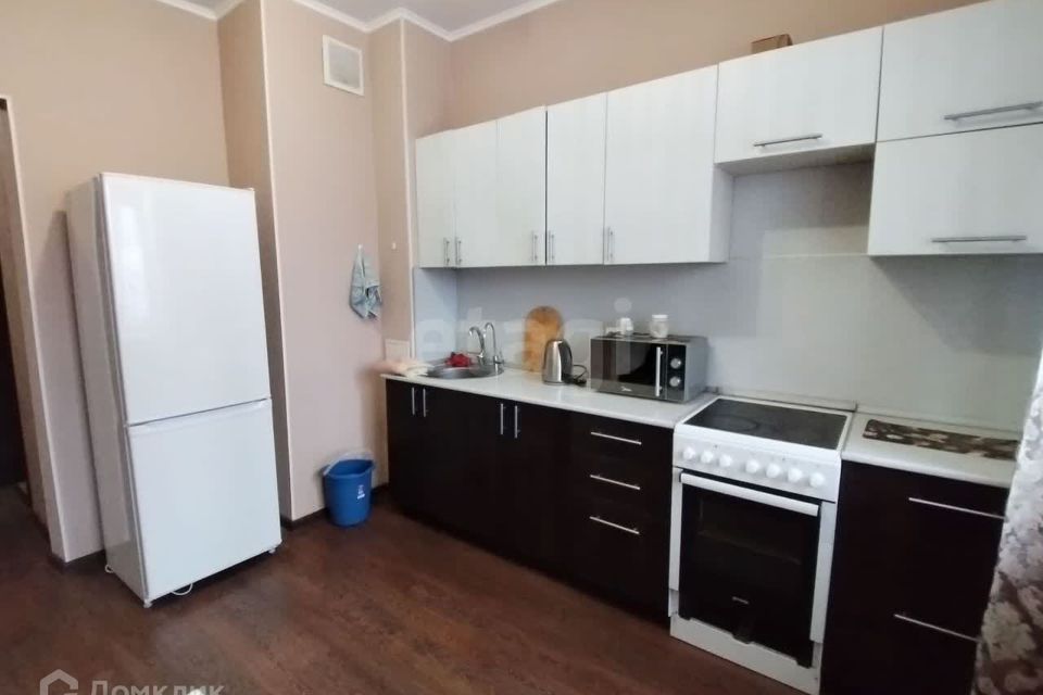 Продаётся 1-комнатная квартира, 35.6 м²