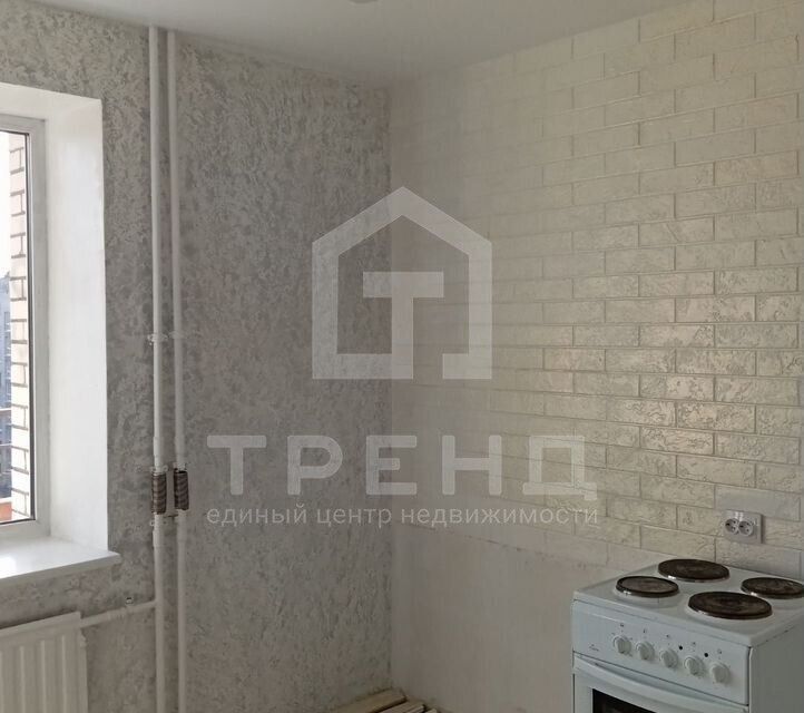 Продаётся 1-комнатная квартира, 42.8 м²