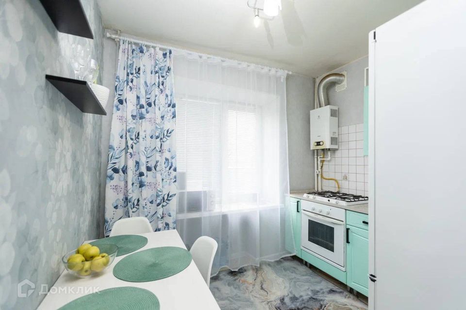 Продаётся 3-комнатная квартира, 52.2 м²