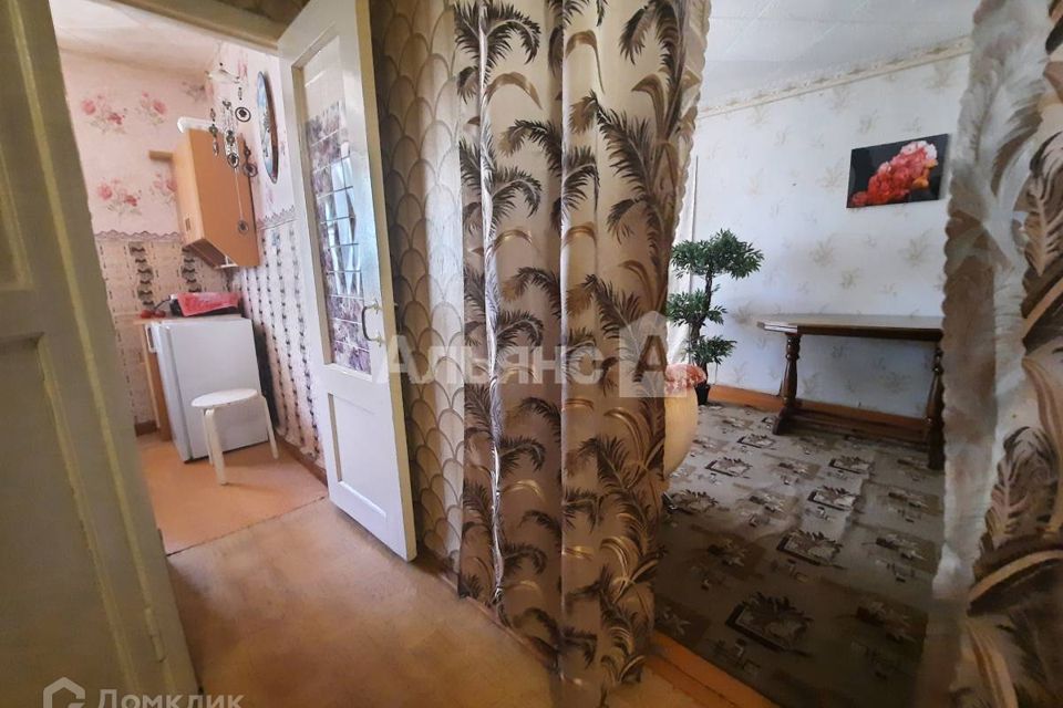 Продаётся комната в 3-комн. квартире, 40.9 м²