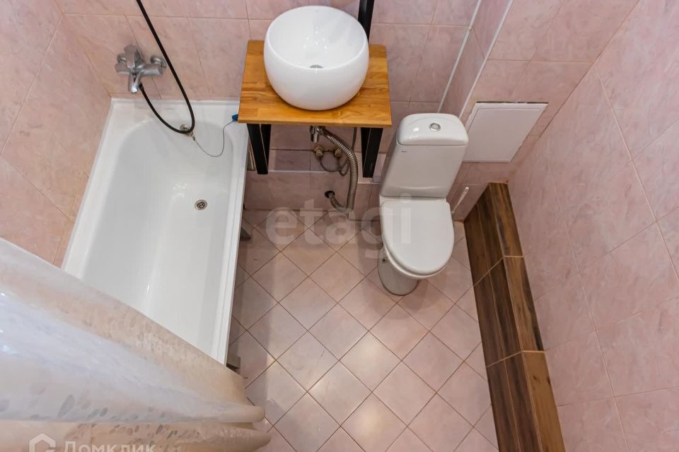 Сдаётся 1-комнатная квартира, 48.6 м²