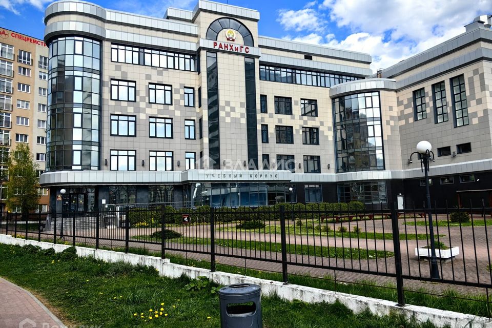 Продаётся 1-комнатная квартира, 39.7 м²