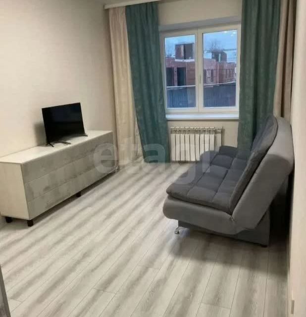 Продаётся 1-комнатная квартира, 37 м²