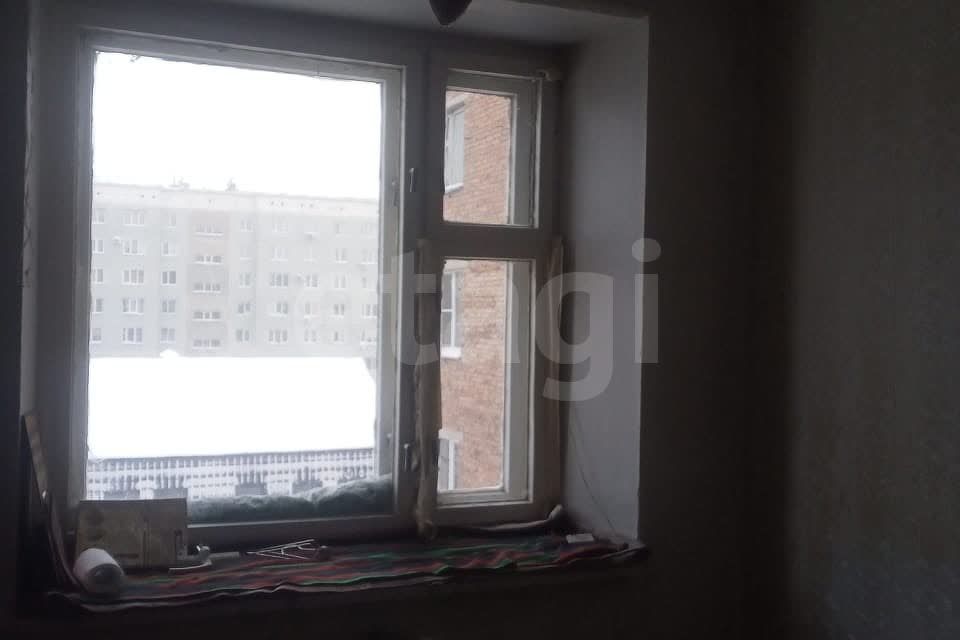 Продаётся комната в 1-комн. квартире, 13.6 м²