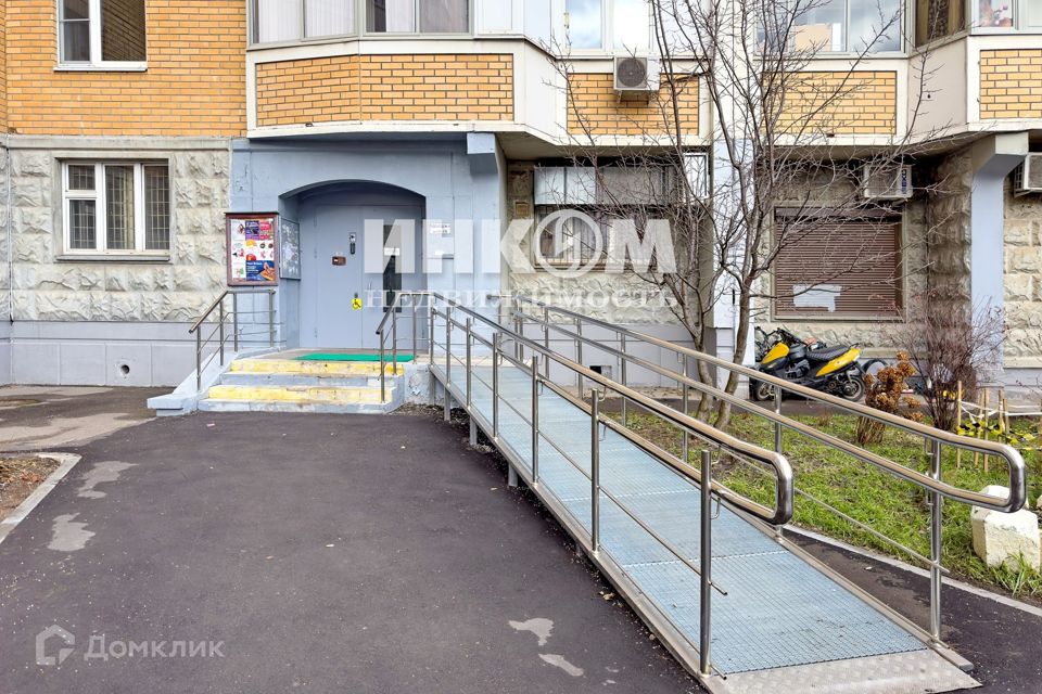 Продаётся 3-комнатная квартира, 70.7 м²