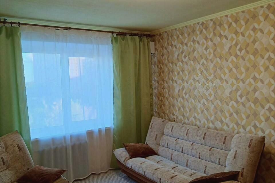 Сдаётся 2-комнатная квартира, 53 м²