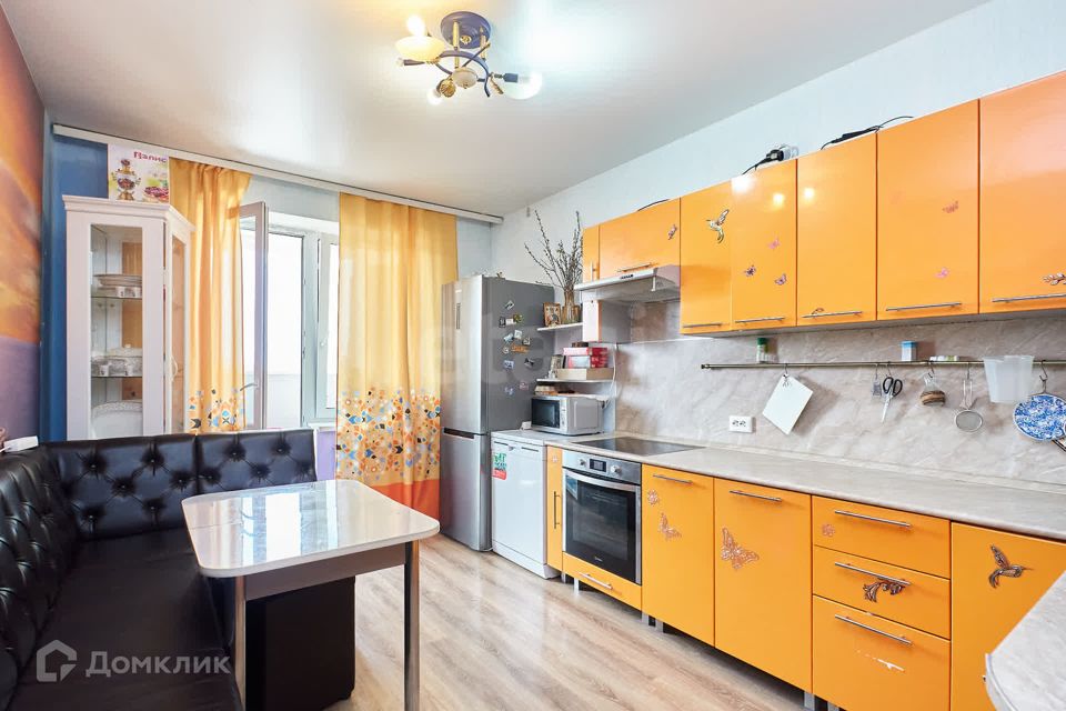 Продаётся 3-комнатная квартира, 96 м²