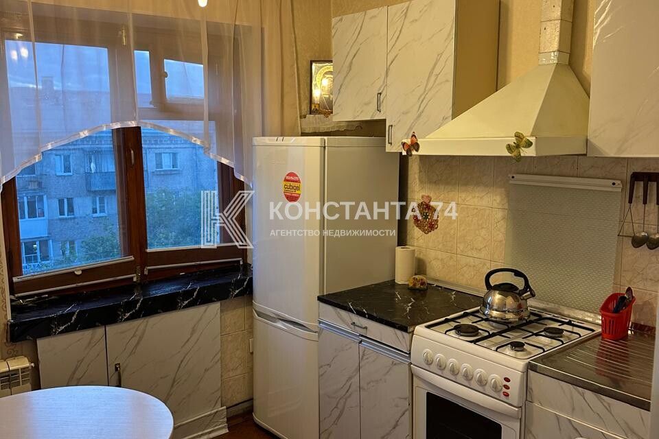 Продаётся 1-комнатная квартира, 30.9 м²