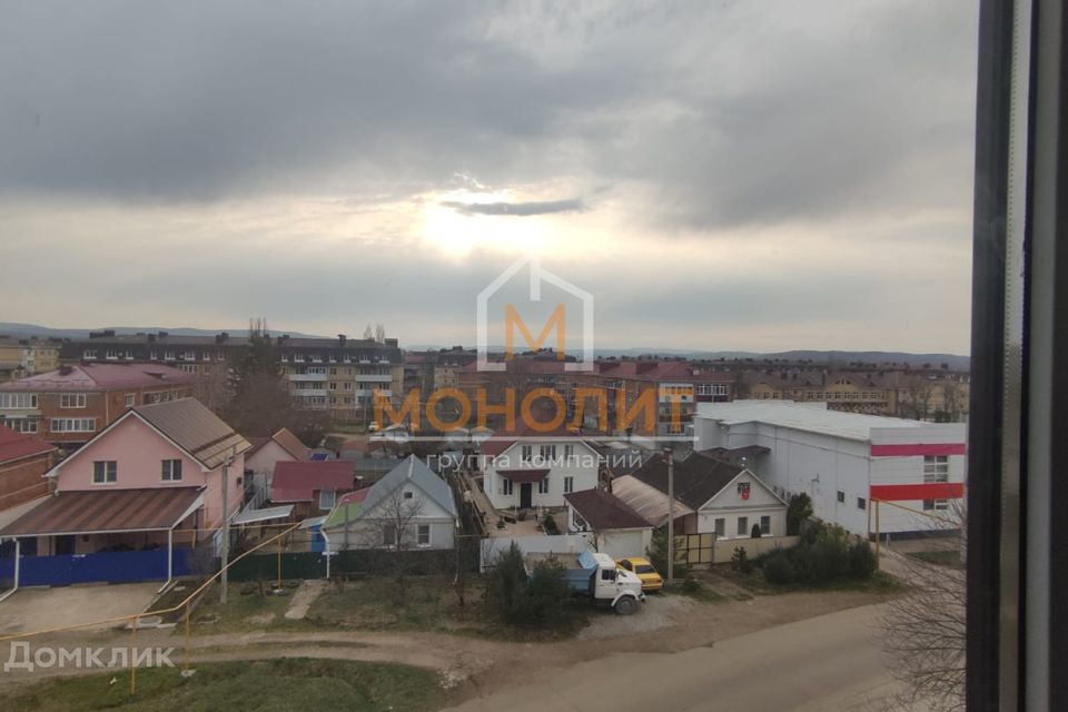 Продаётся 1-комнатная квартира, 42 м²