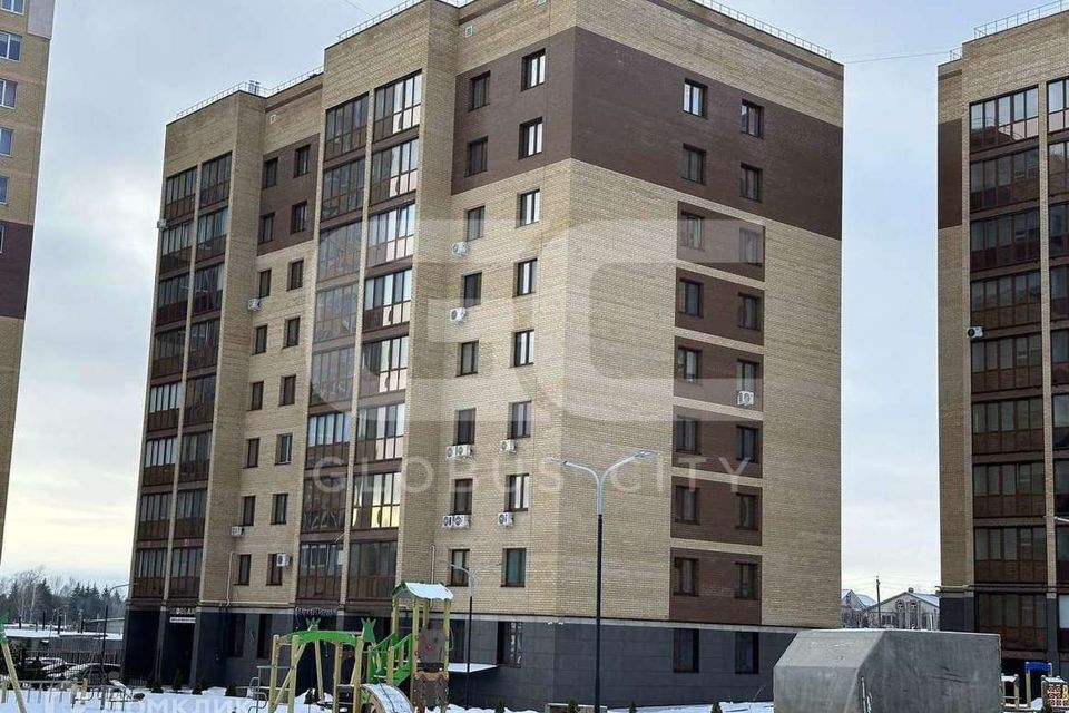 Продаётся 1-комнатная квартира, 40.3 м²
