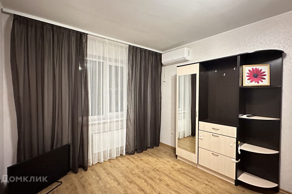 Сдаётся 1-комнатная квартира, 40 м²