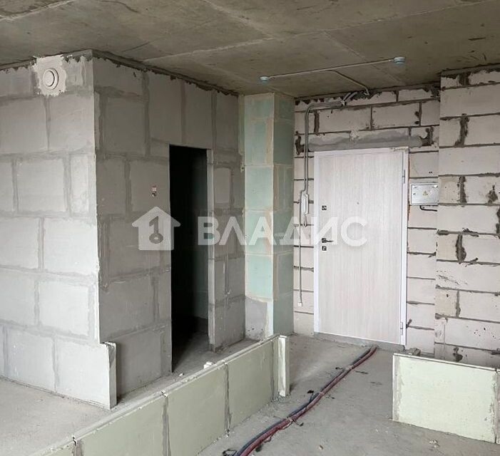 Продаётся 1-комнатная квартира, 37.3 м²