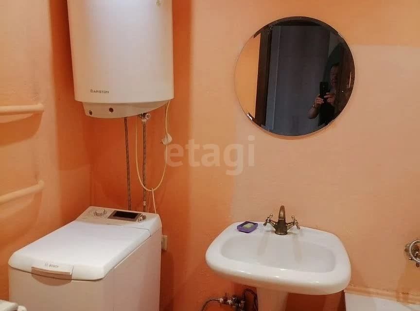 Продаётся 1-комнатная квартира, 40.8 м²