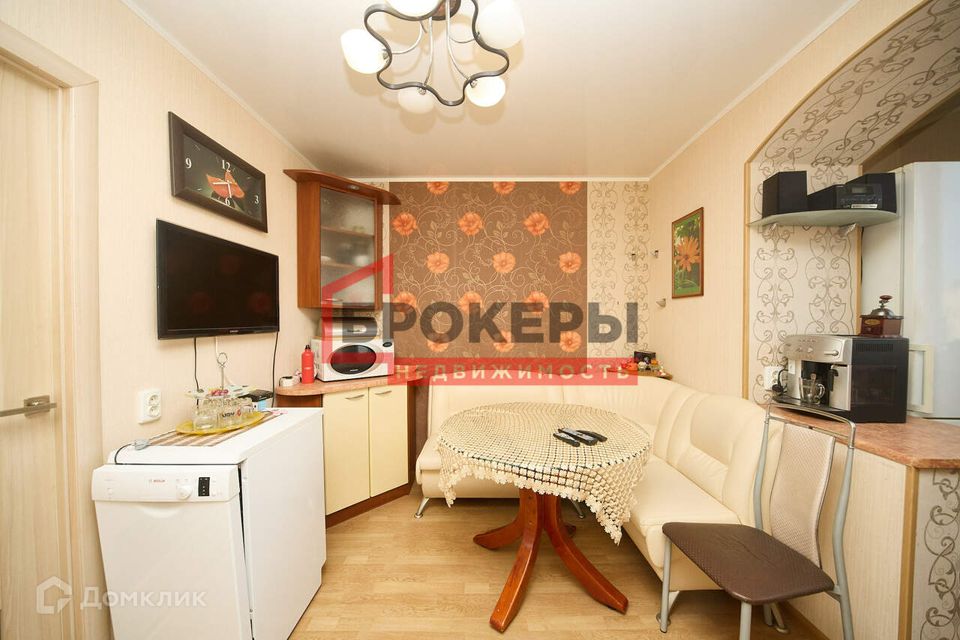 Продаётся 2-комнатная квартира, 56 м²