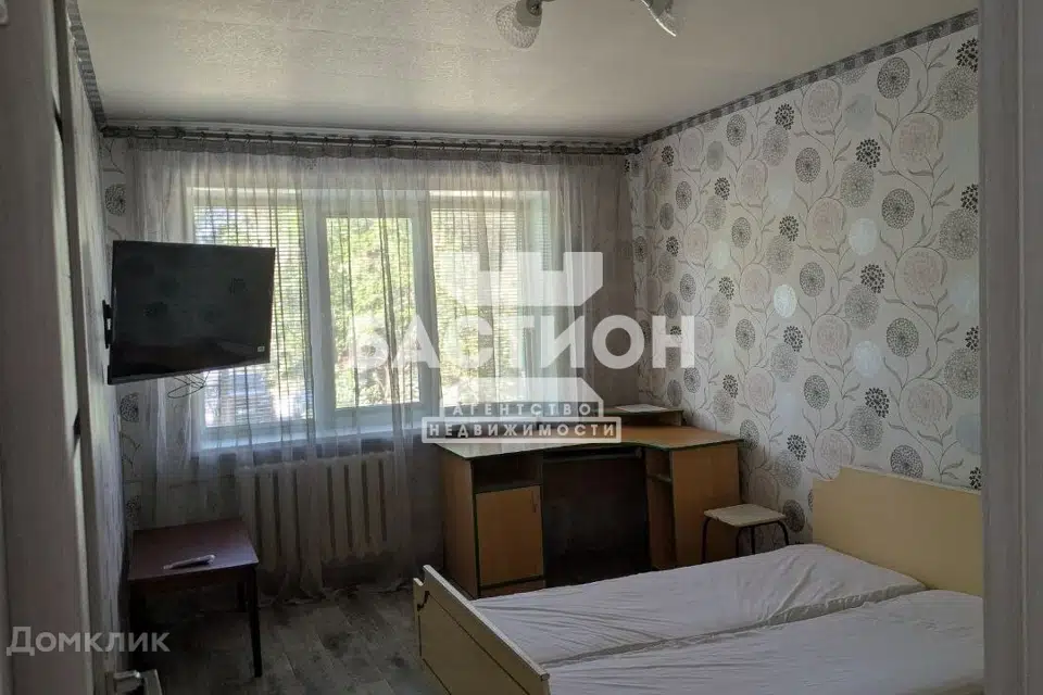 Продаётся 2-комнатная квартира, 43.3 м²