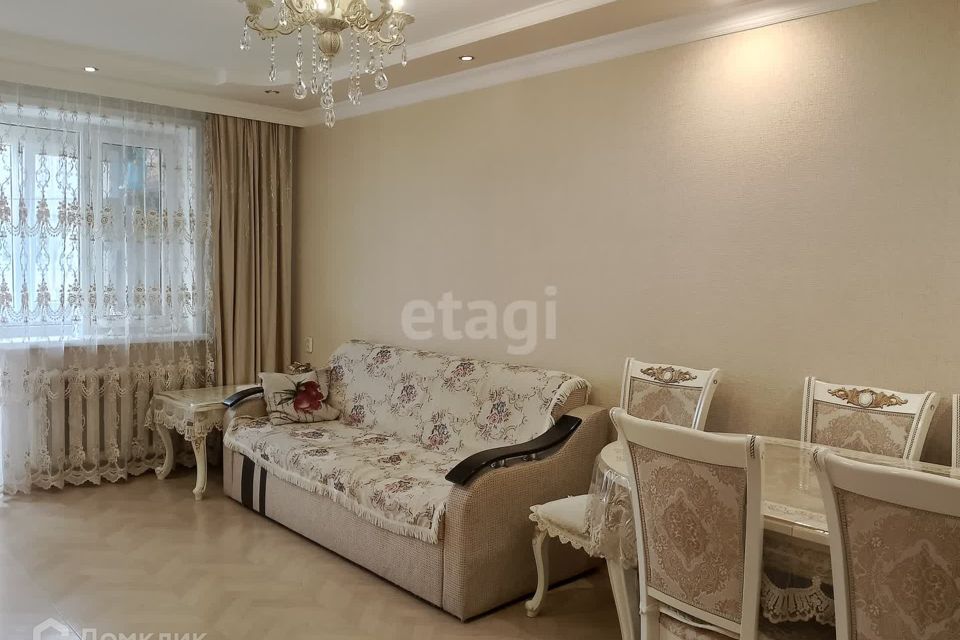 Продаётся 2-комнатная квартира, 41.8 м²