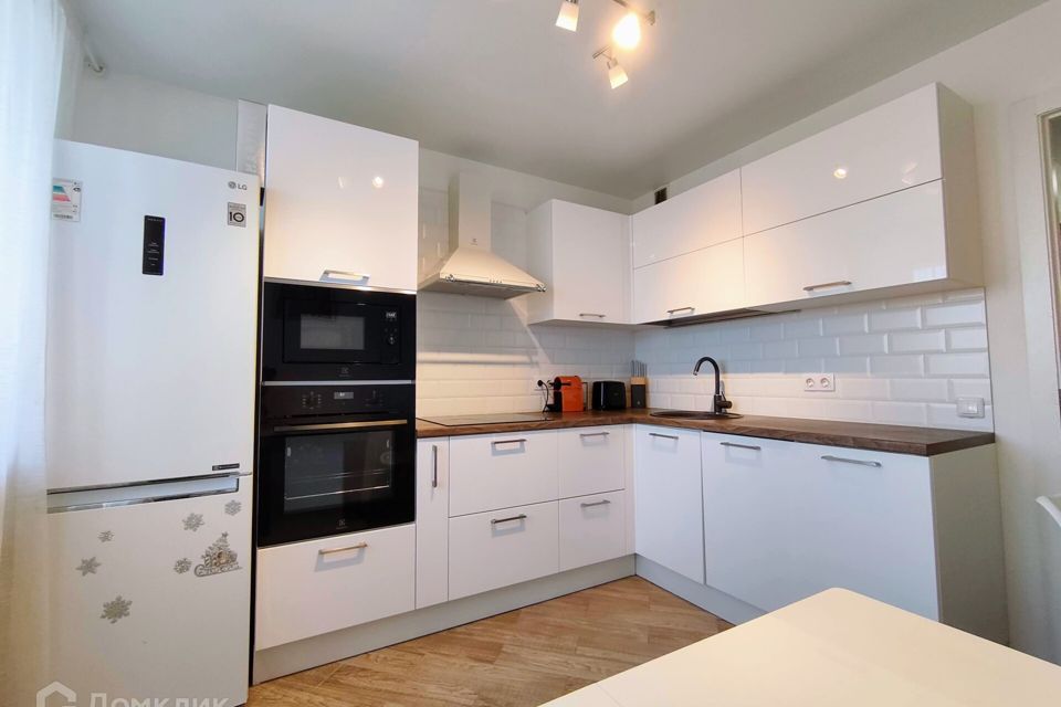 Продаётся 2-комнатная квартира, 51.5 м²