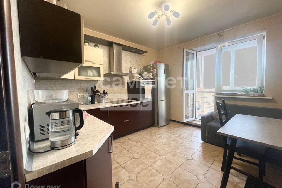 Продаётся 1-комнатная квартира, 47 м²