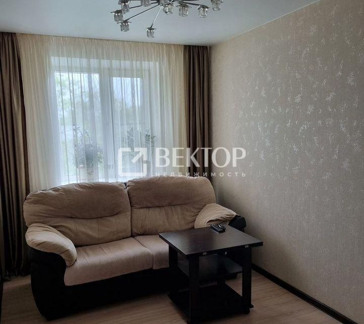Продаётся 3-комнатная квартира, 65.5 м²