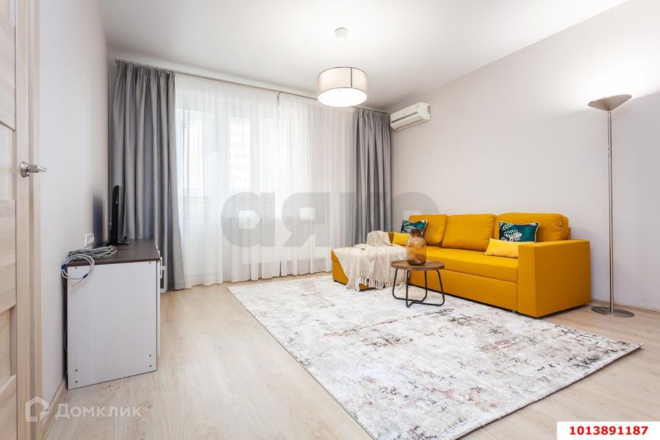 Продаётся 1-комнатная квартира, 47 м²