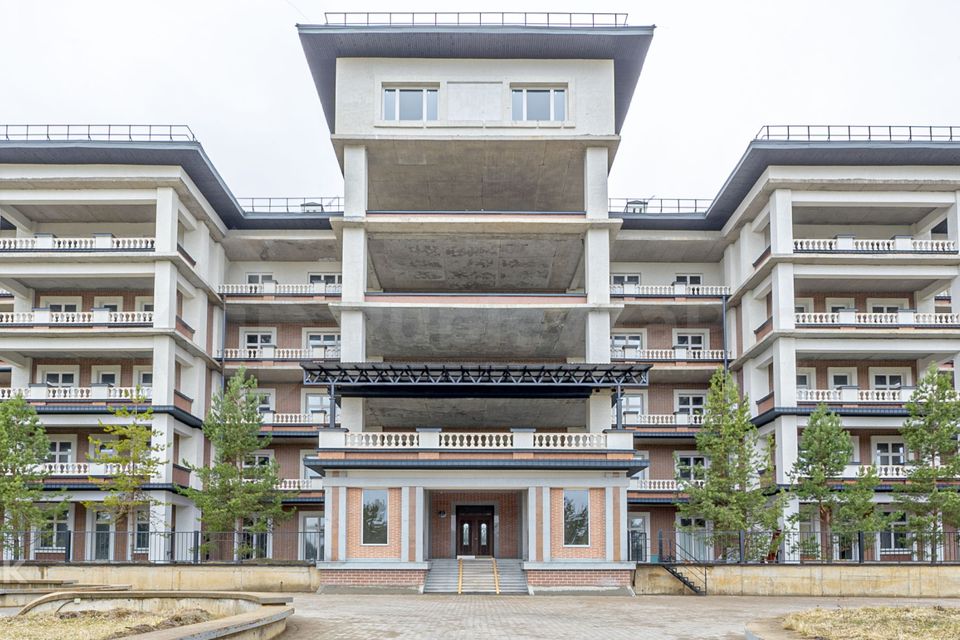 Продаётся 2-комнатная квартира, 128.1 м²