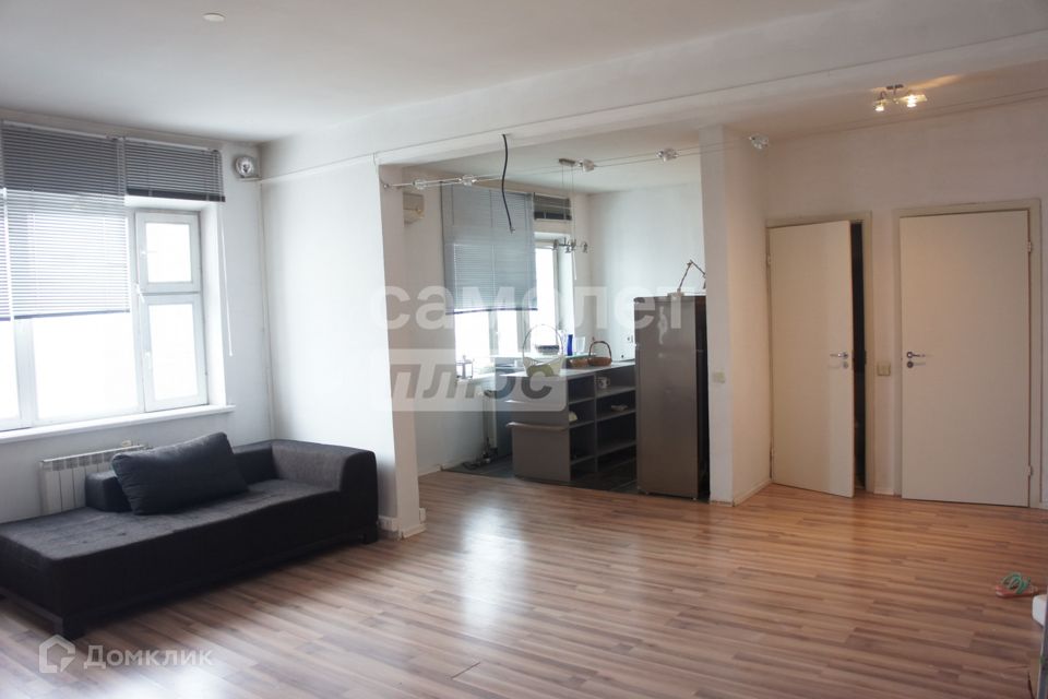 Продаётся 2-комнатная квартира, 73.4 м²