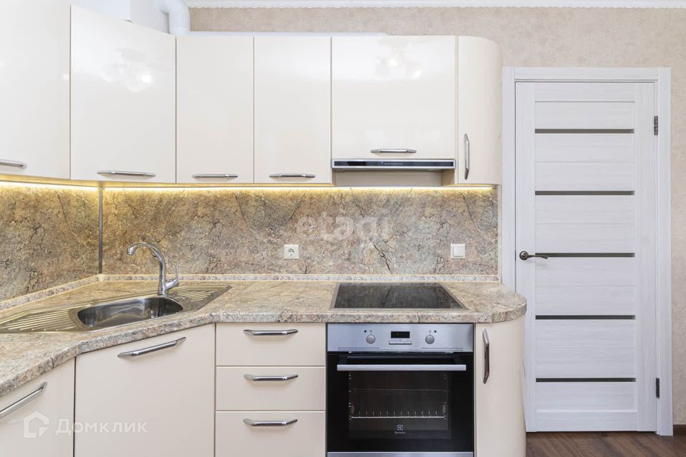 Продаётся 1-комнатная квартира, 35.2 м²