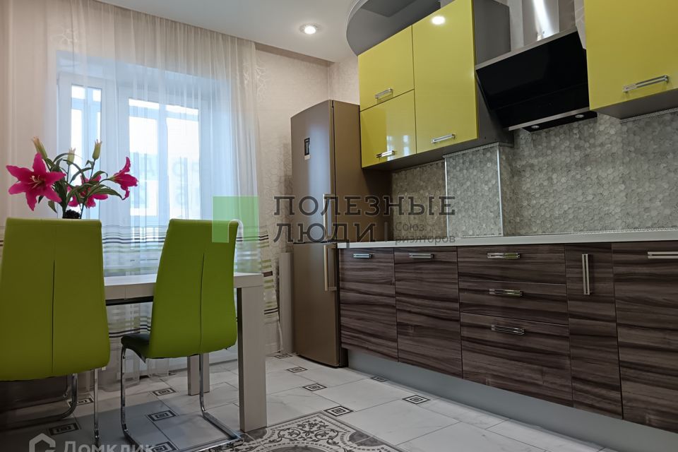 Сдаётся 3-комнатная квартира, 92 м²