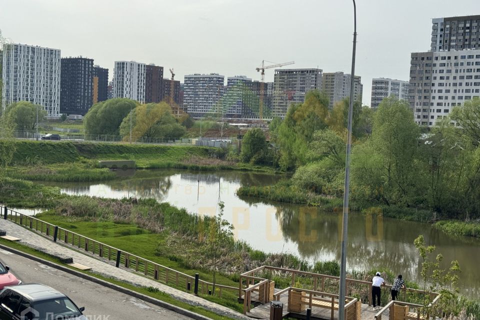 Продаётся 2-комнатная квартира, 62.7 м²
