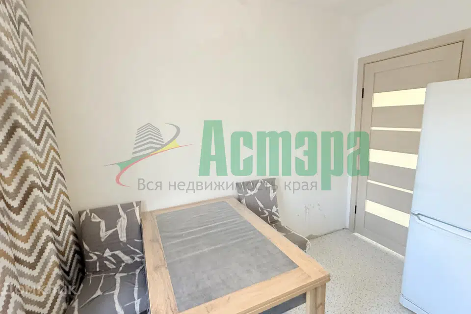 Продаётся 4-комнатная квартира, 96.5 м²