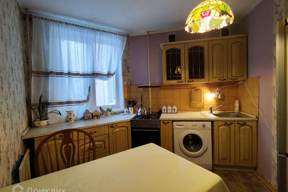 Продаётся 4-комнатная квартира, 76.3 м²