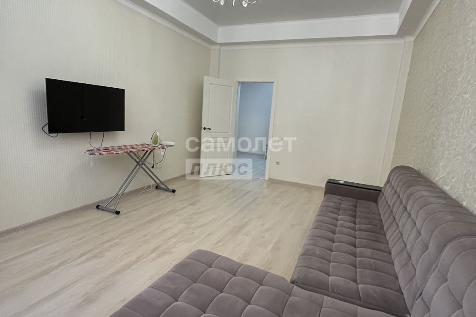 Продаётся 2-комнатная квартира, 65 м²