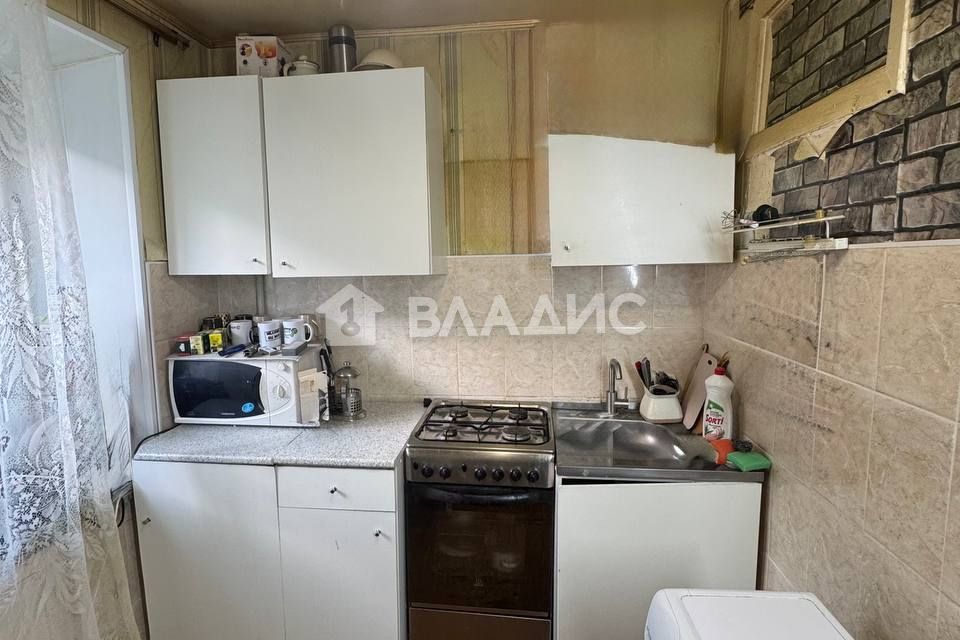Продаётся 3-комнатная квартира, 57.8 м²