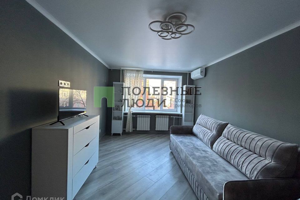 Сдаётся 2-комнатная квартира, 52 м²