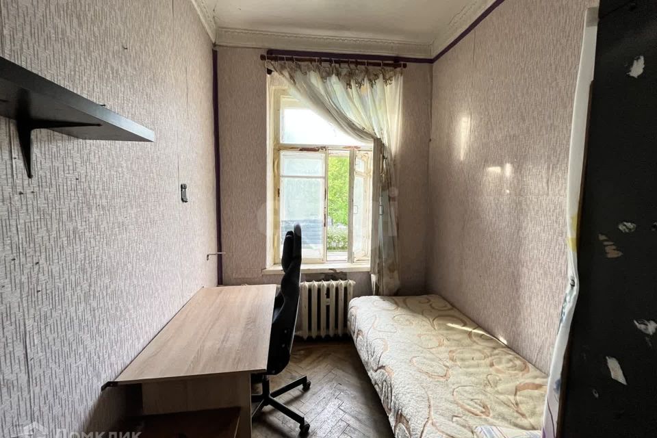 Сдаётся комната в 8-комн. квартире, 12 м²