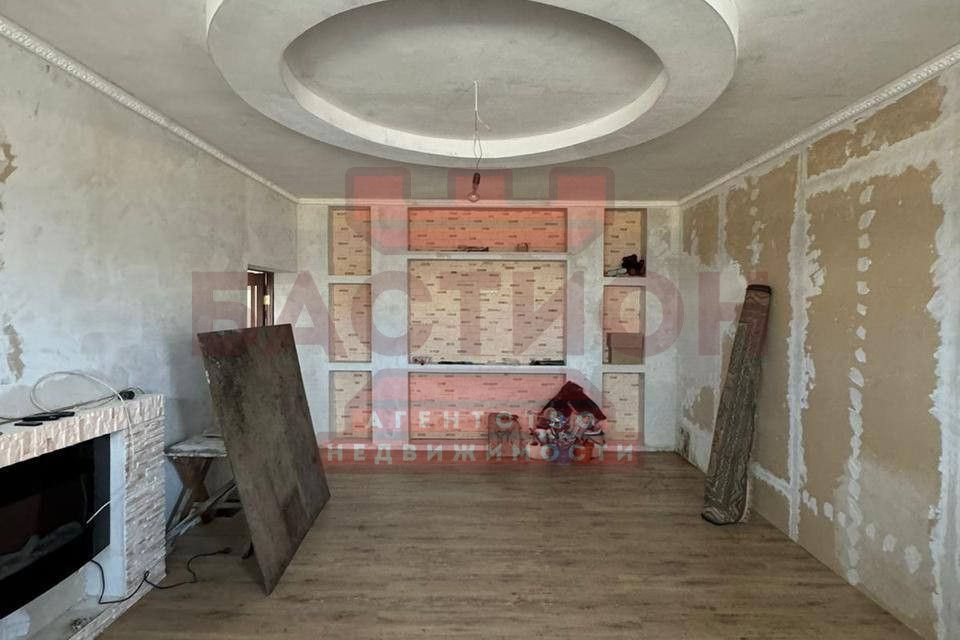 Продаётся 2-этажный дом, 270 м²