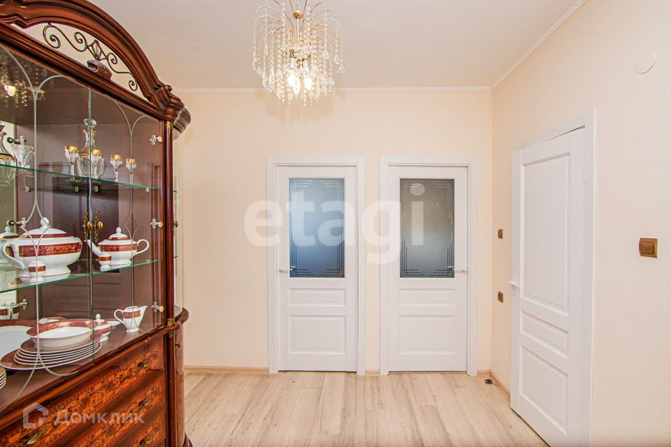 Продаётся 2-комнатная квартира, 55.2 м²