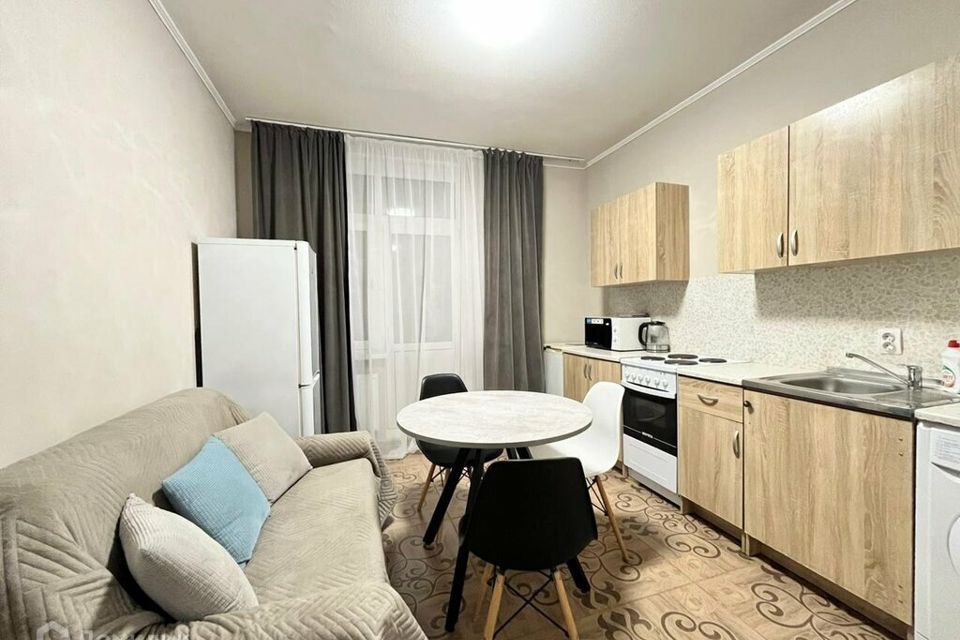 Сдаётся 1-комнатная квартира, 45 м²