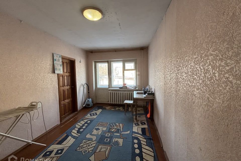 Продаётся 3-комнатная квартира, 54.2 м²