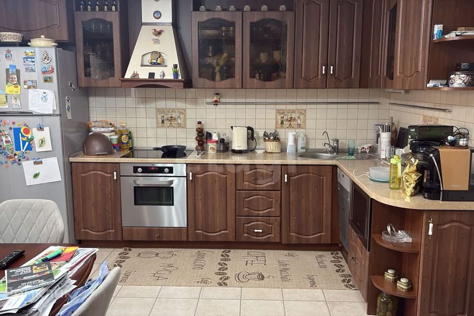 Продаётся 3-комнатная квартира, 82 м²