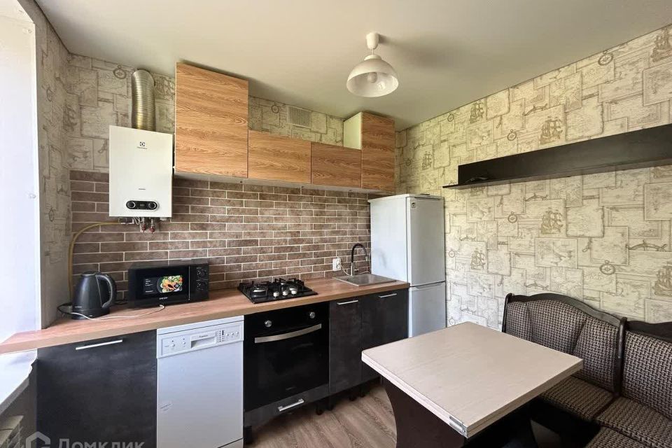 Продаётся 1-комнатная квартира, 30.8 м²