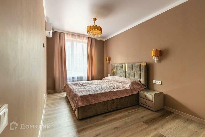 Сдаётся 2-комнатная квартира, 58 м²