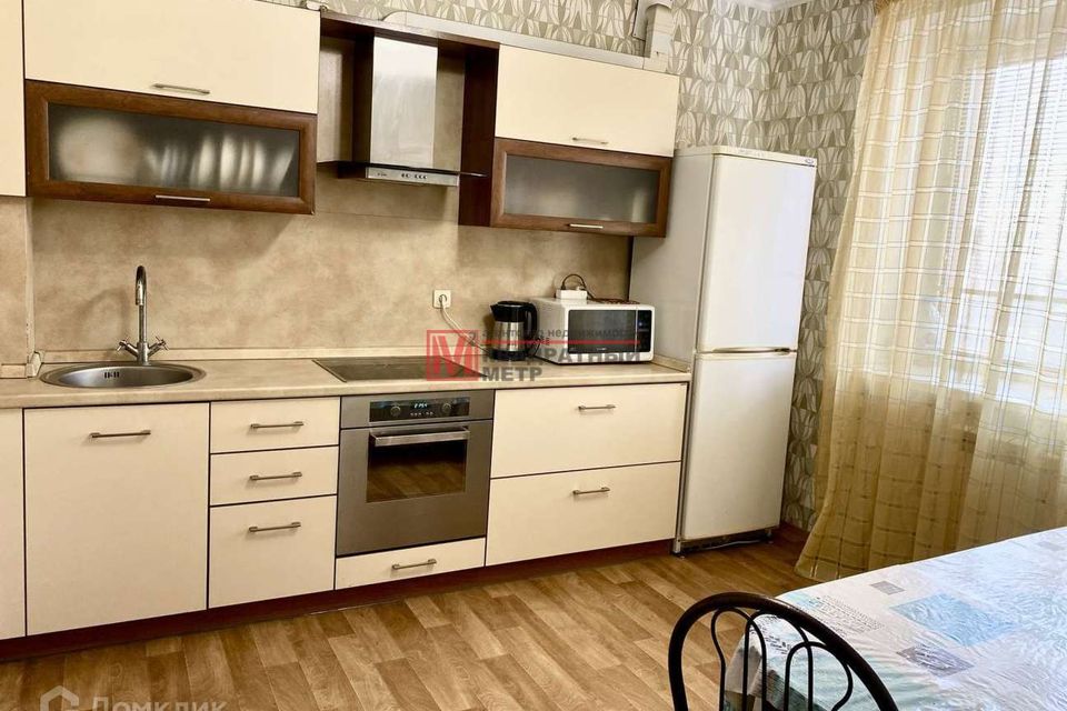 Сдаётся 2-комнатная квартира, 68 м²