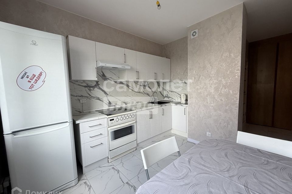 Сдаётся 2-комнатная квартира, 54.4 м²